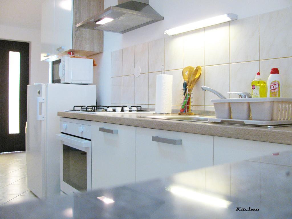 Apartment Perkov Tribalj Habitación foto