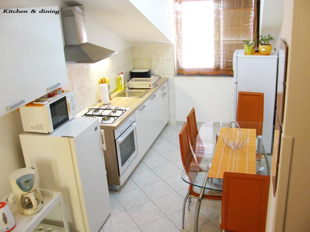 Apartment Perkov Tribalj Habitación foto